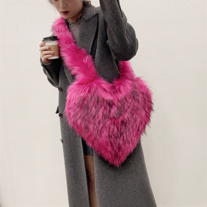 Winter Fleece Shoulder Bags Women Heart Shape Crossbody Bag Plush Large Capacity Love Bag